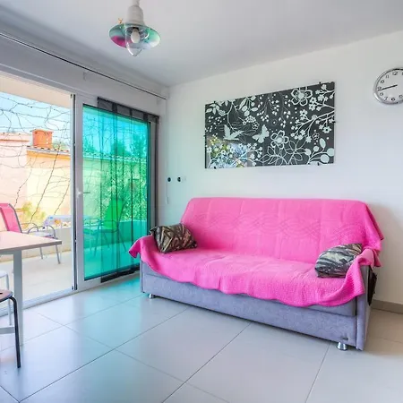 Apartment Beleca 2 Rogač